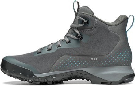 Tecnica Magma 2.0 Mid GTX Hiking Boots - Women's 1