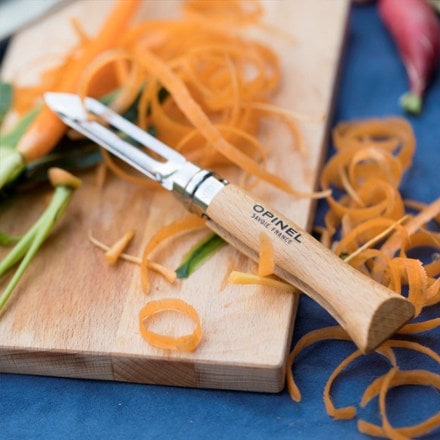 Opinel No. 06 Folding Peeler 4