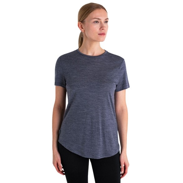 On Body Image of color Midnight Navy Heather