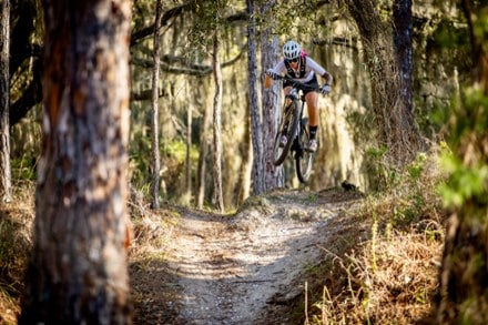 Location Image for Outlander XC Hydration Pack 2 L