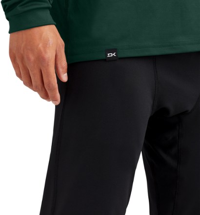 DAKINE Kickback Lightweight Base Layer Top - Men's 5