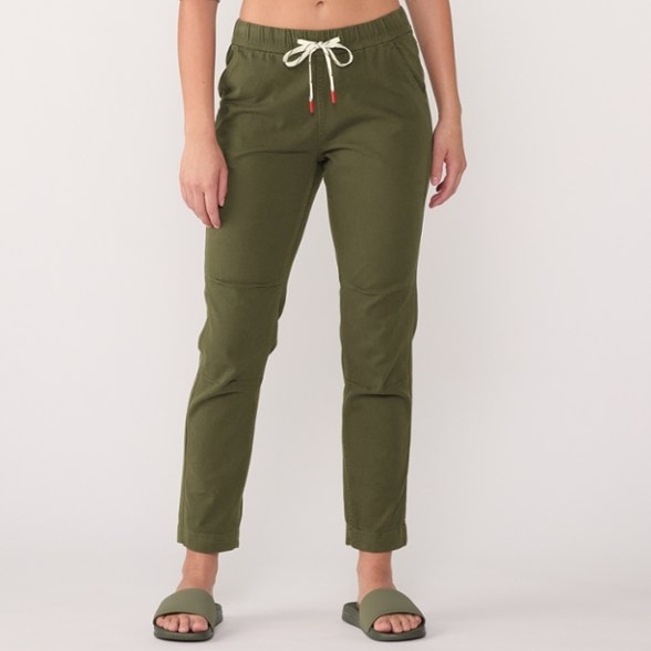 Model info: Height: 5' 9" | Inseam: 30" | Wearing size: M