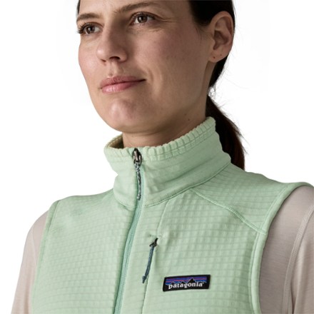 Patagonia R1 Vest - Women's 5