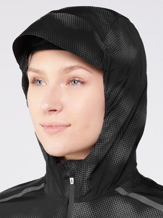 On Weather Lumos Jacket - Women's 5