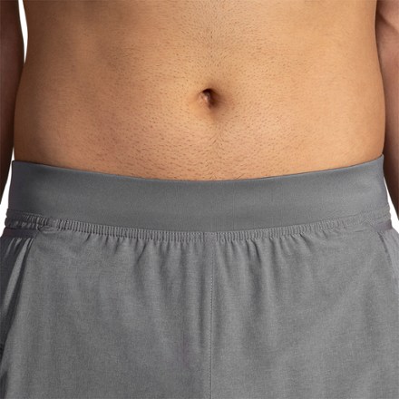 Brooks Sherpa 2-in-1 Shorts - Men's 5" Inseam 3