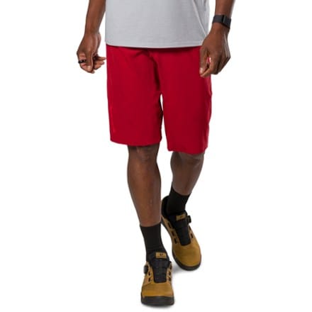 PEARL iZUMi Summit Shell Bike Shorts - Men's 1