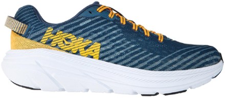 hoka men's running shoes