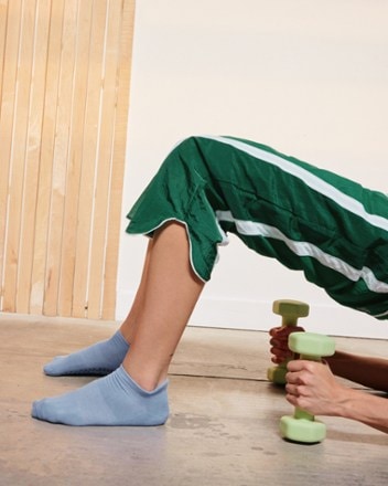 Location Image for Union Full Foot Grip Socks - Women's