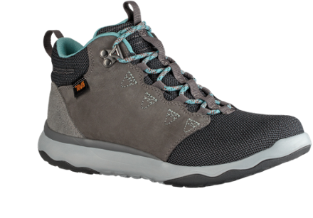 teva womens hiking shoes