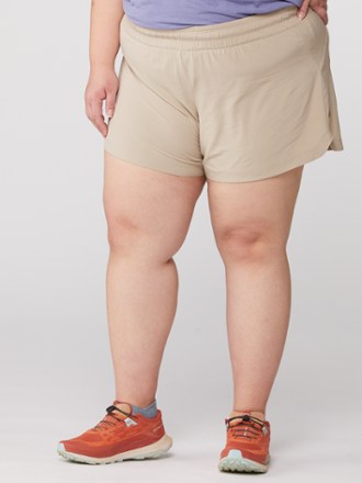 REI Co-op Active Pursuits 4.5" Shorts - Women's Plus Sizes 1