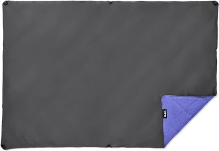 YETI Lowlands Blanket 1
