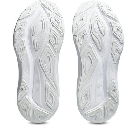 ASICS GT-2000 14 Road-Running Shoes - Women's 4
