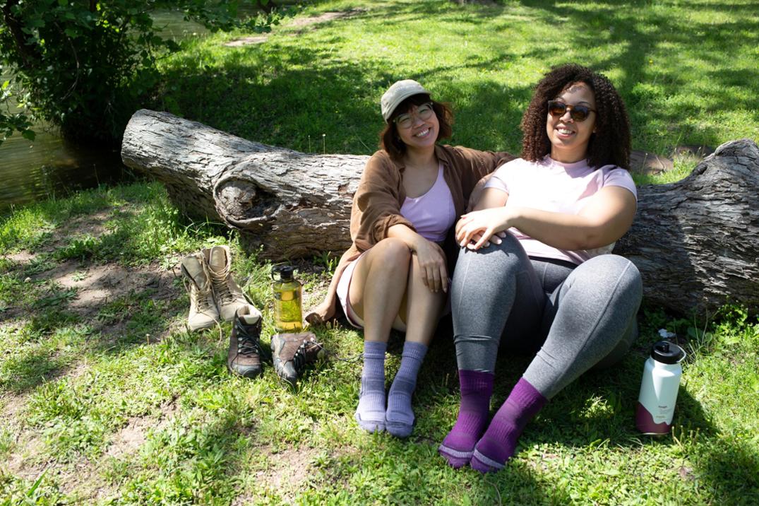 Location Image for Eve Light Weight Hiker Quarter Socks - Women's