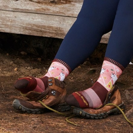 Darn Tough Critter Club Lightweight Micro Crew Socks - Women's 5