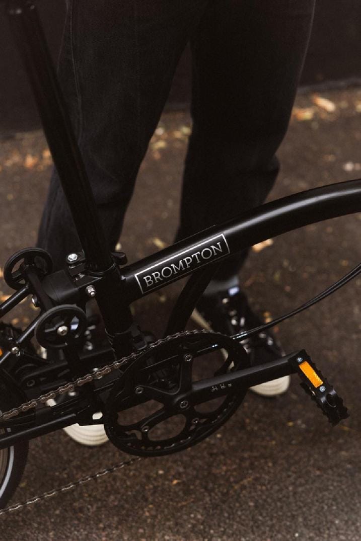 Location Image for C Line 4-Speed Mid Handlebar Bike with Rack