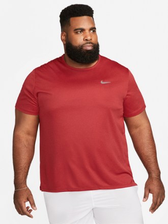 Nike Miler Shirt - Men's 1