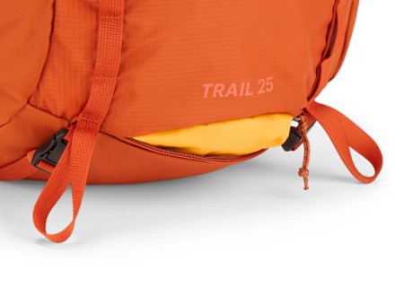 REI Co-op Trail 25 Pack Raincover pocket