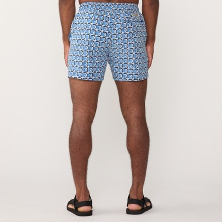 Fair Harbor Bungalow 5" Swim Trunks - Men's 4
