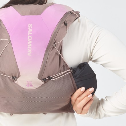 Salomon Adv Skin 12 Hydration Vest - Women's 7