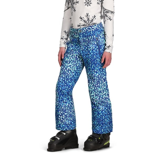 On Body Image of color Atmospheric Art