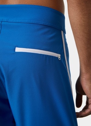 Helly Hansen HP Curve 7" Board Shorts - Men's 5