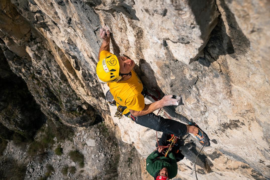 Location Image for Equinox Elite 9.7 mm x 70 m Dry Rope