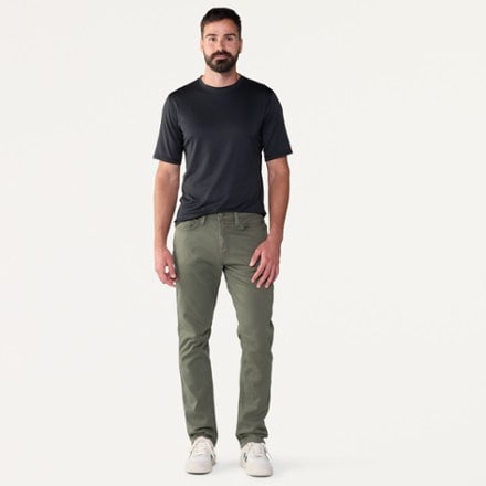 DUER No Sweat Relaxed Fit Tapered Pants - Men's 4