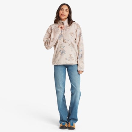 Sherpa Adventure Gear Uddesya Eco Quarter-Zip Pullover - Women's 3