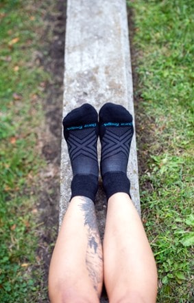 Darn Tough Run Quarter Ultra-Lightweight Cushion Socks - Women's 2