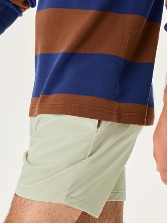 Outdoor Voices RecTrek 5" Shorts - Men's 4