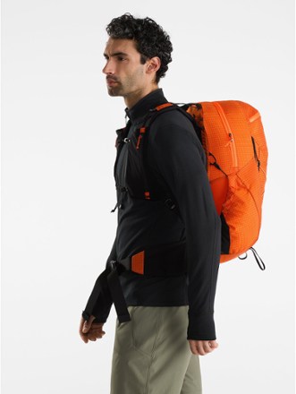 Arc'teryx Aerios 30 Pack - Men's 7