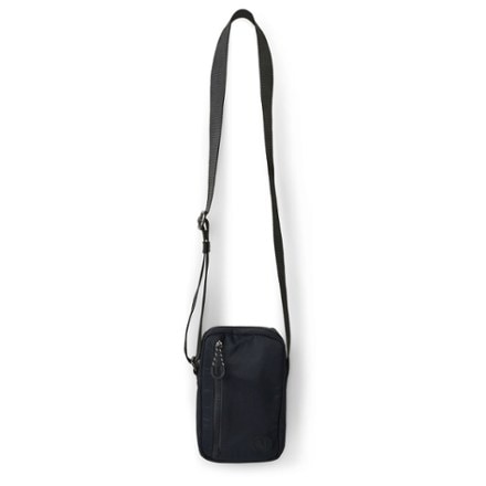 Vuori All Around Crossbody Bag 1