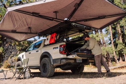Yakima OverNOut 270 XL Awning - RH 4