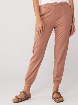 Vuori Boyfriend Jogger Pants - Women's 1