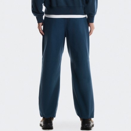 On On x BEAMS x REI Co-op Trek Pants 1