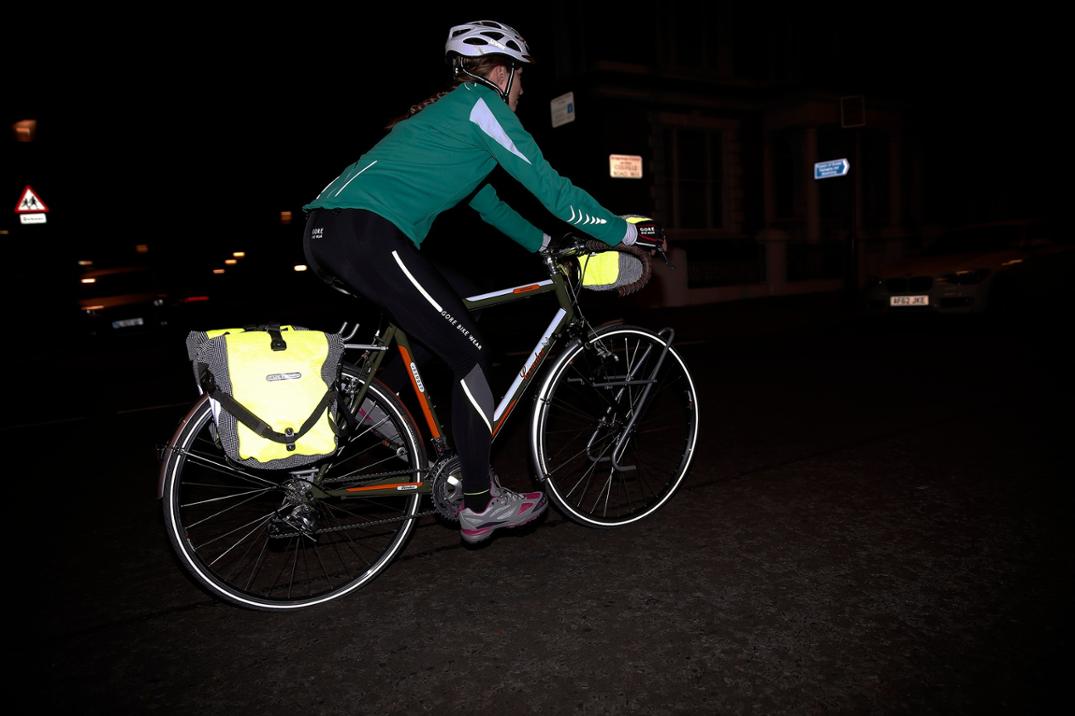 Location Image for Back-Roller High-Visibility Pannier - Single