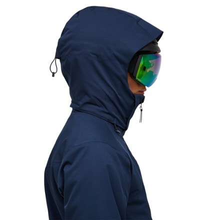 Peak Performance Maroon Insulated Jacket - Men's 6