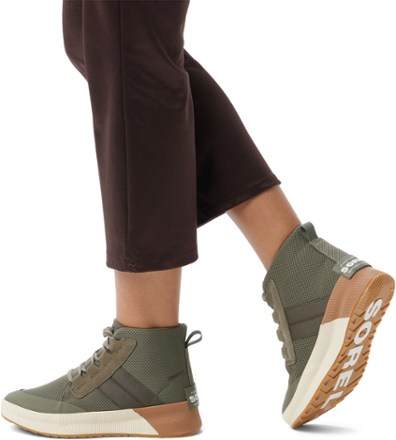 Sorel Out 'N About III Mid Waterproof Sneakers - Women's 8