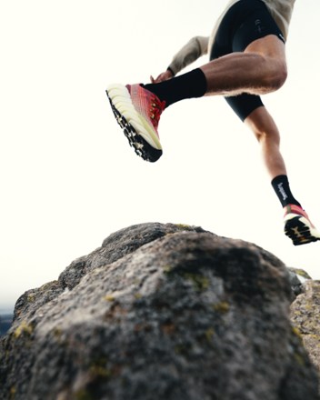 Location Image for MTL Adapt Matryx Trail-Running Shoes - Men's