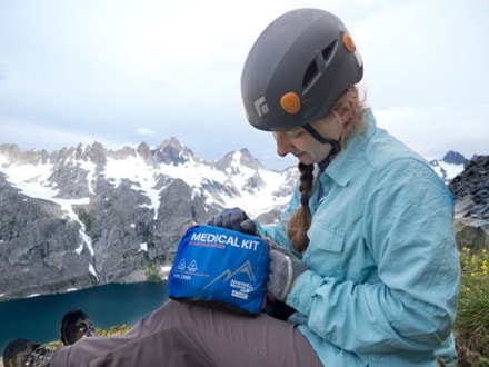 Adventure Medical Kits Mountain Series Explorer Medical Kit 8