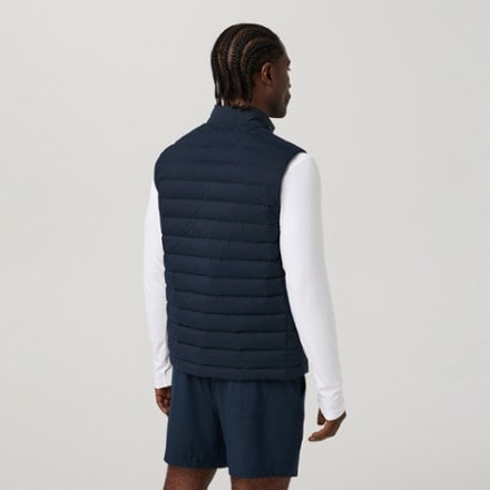 Vuori Steadfast Down Vest - Men's 9