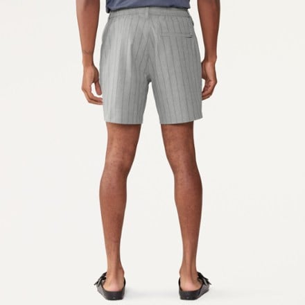 Vuori Aim Elastic Waist 7" Shorts - Men's 2