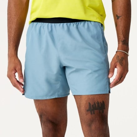 Brooks Dash 6" Shorts - Men's 0
