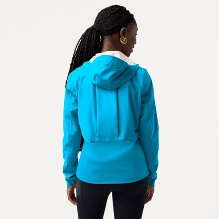 Brooks High Point WP Jacket 2.0 - Women's 1