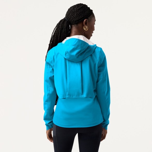 On Body Image of color Atomic Blue