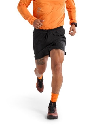 Arc'teryx Norvan 5" Shorts - Men's 2