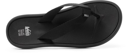 REI Co-op Recycled Thin-Strap Flip-Flops Top view (Black)