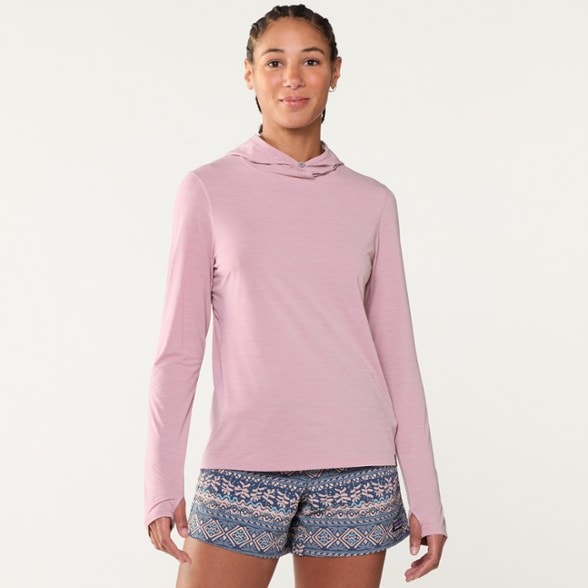 Model info: Height: 5' 9" | Waist: 27" | Wearing size: S