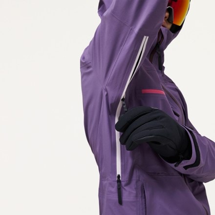 Peak Performance Alpine GTX Jacket - Women's 6