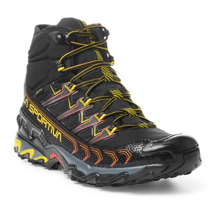 La Sportiva Ultra Raptor II Mid GTX Hiking Boots - Men's 2